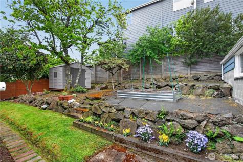 6715 35th Avenue SW Seattle WA 98126