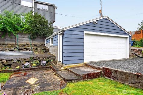 6715 35th Avenue SW Seattle WA 98126