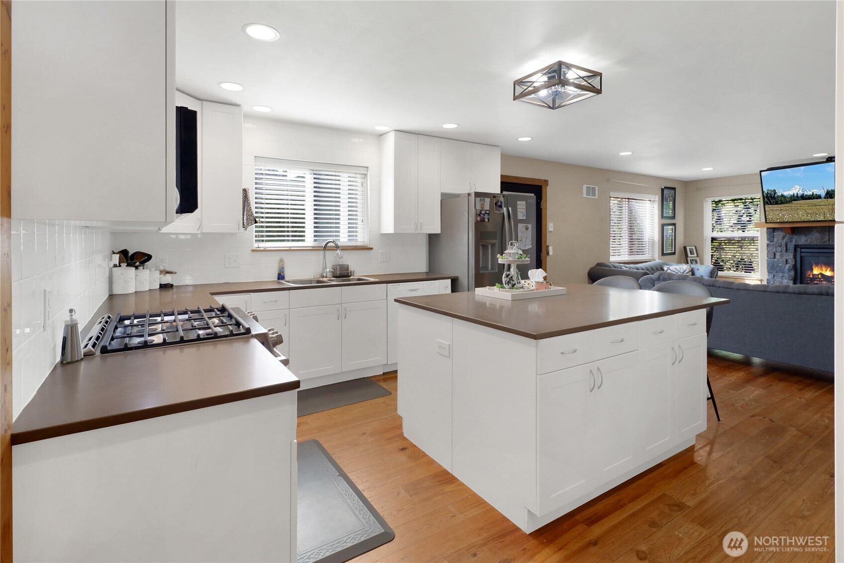8457 Benson Road Lynden WA 98264