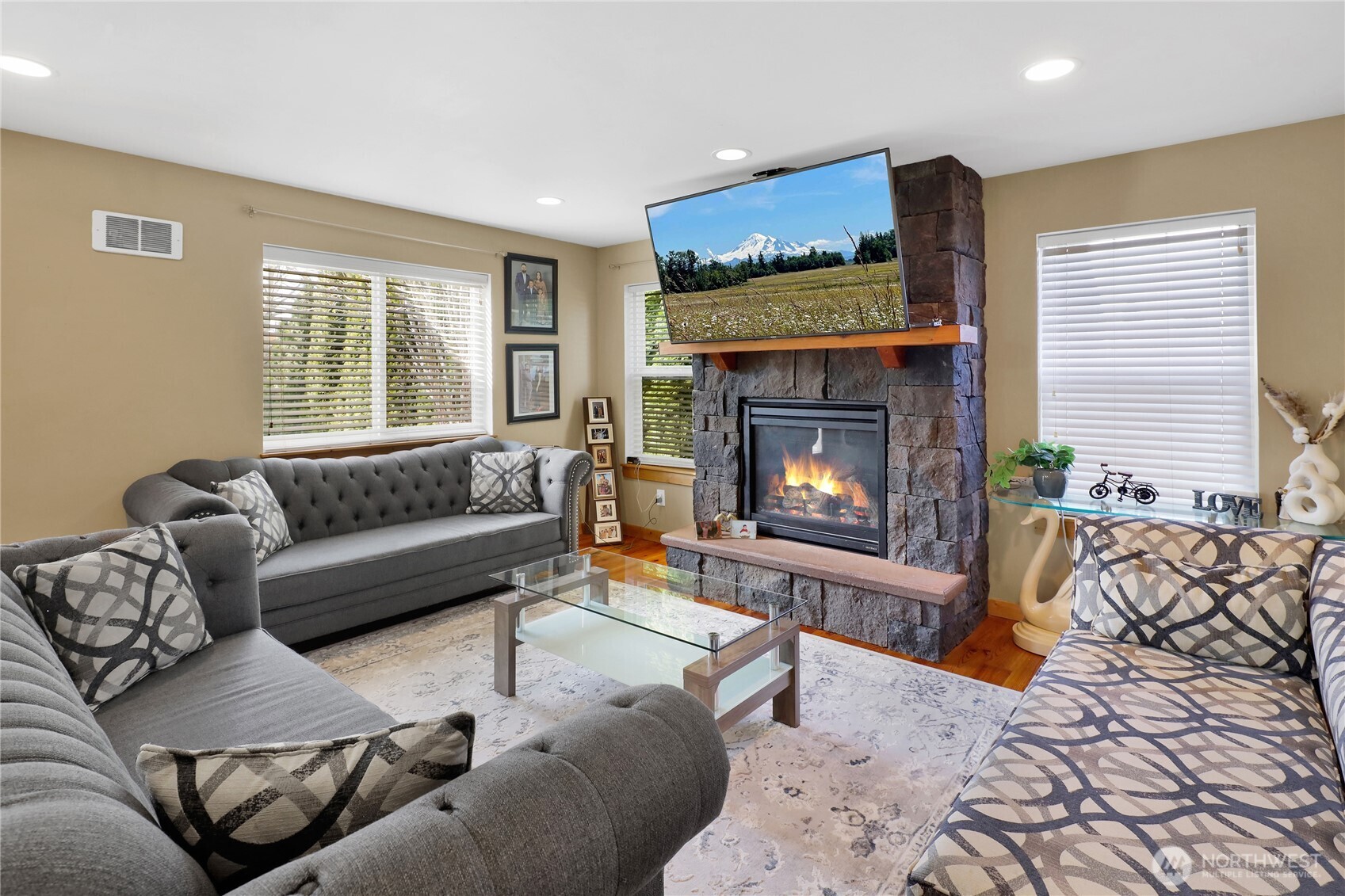 8457 Benson Road Lynden WA 98264