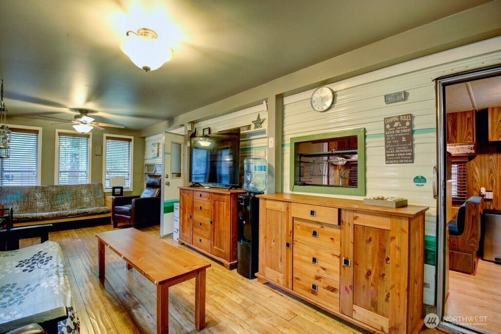 3 Wilderness Way Deming WA 98244