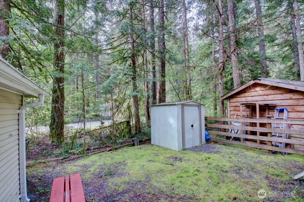 3 Wilderness Way Deming WA 98244