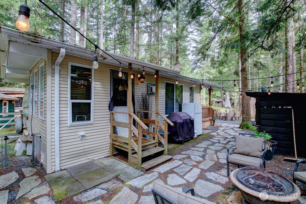 3 Wilderness Way Deming WA 98244