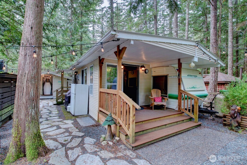 3 Wilderness Way Deming WA 98244