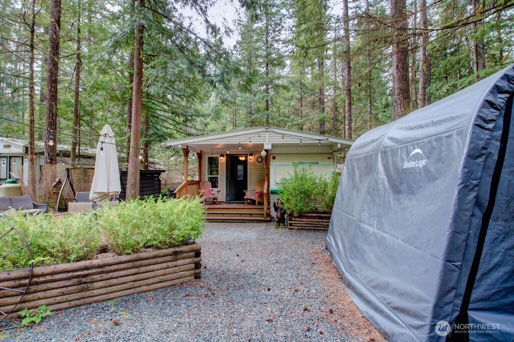 3 Wilderness Way Deming WA 98244
