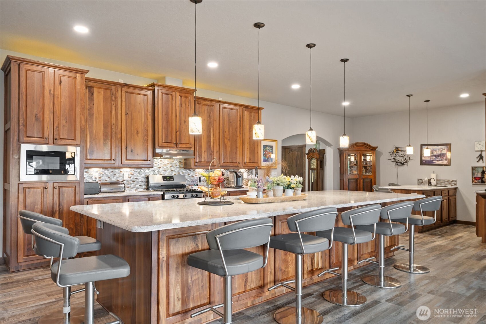 437 NW Equestrian Drive Poulsbo WA 98370