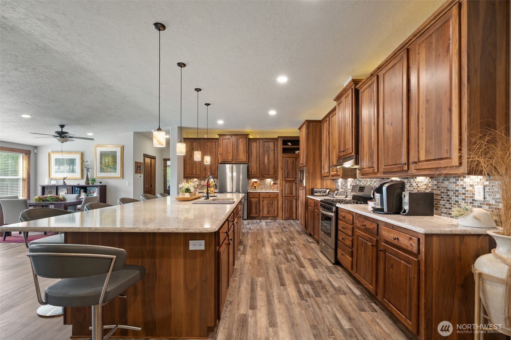 437 NW Equestrian Drive Poulsbo WA 98370