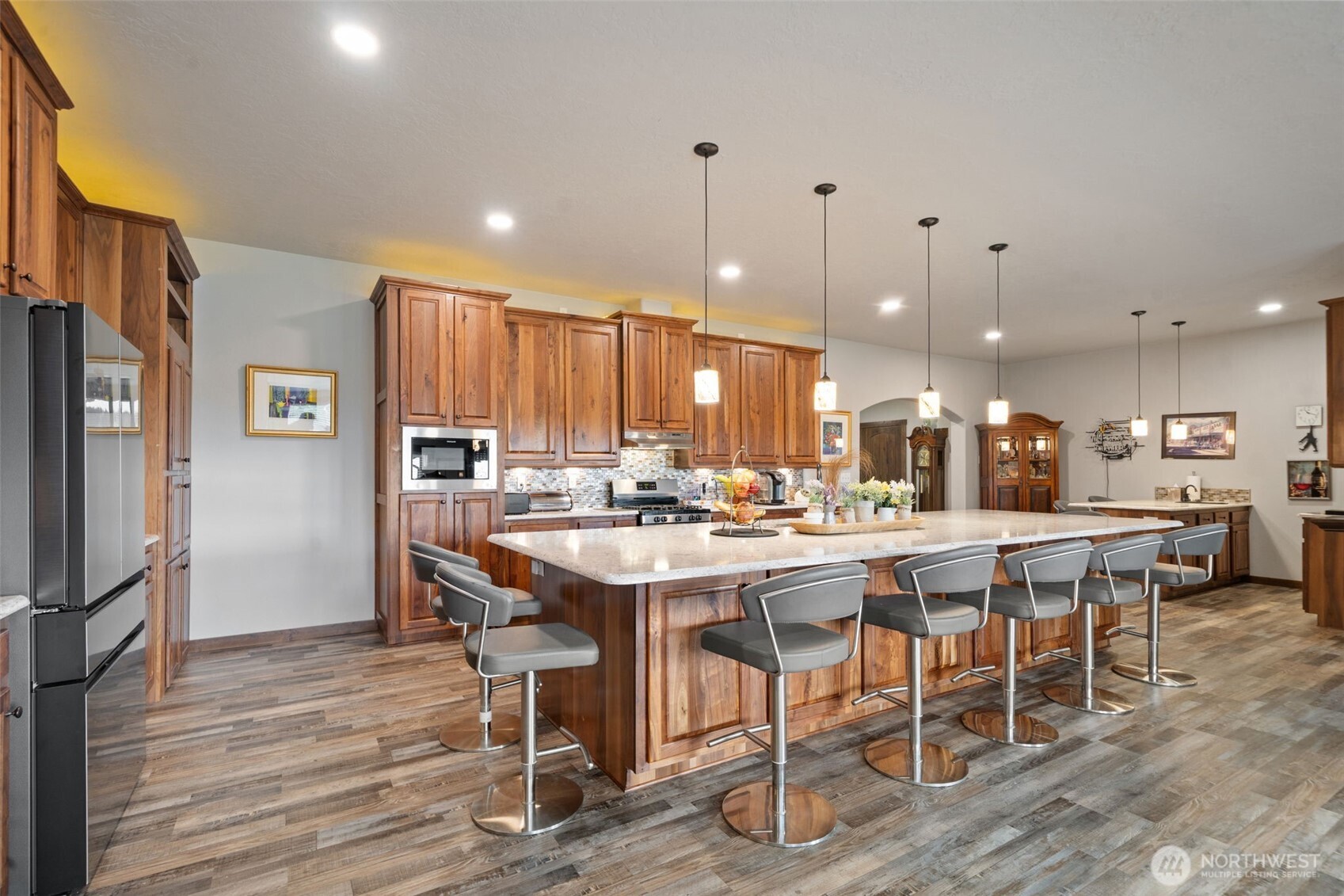 437 NW Equestrian Drive Poulsbo WA 98370