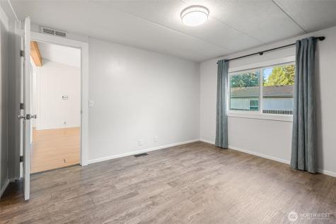 4515 SE Inwood Lane Port Orchard WA 98367