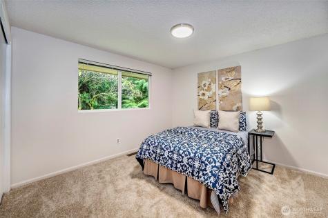 5503 138th Place SW Edmonds WA 98026