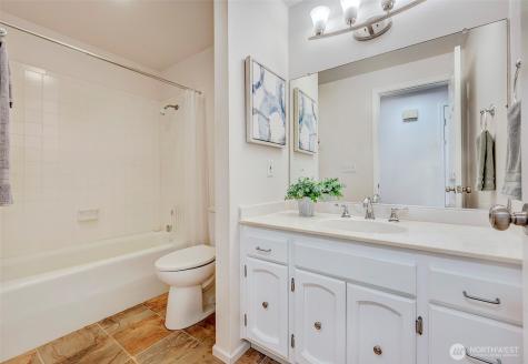 5503 138th Place SW Edmonds WA 98026