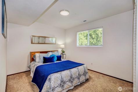 5503 138th Place SW Edmonds WA 98026