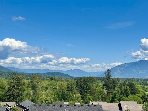 1305 Cascadia Drive Sedro Woolley WA 98284