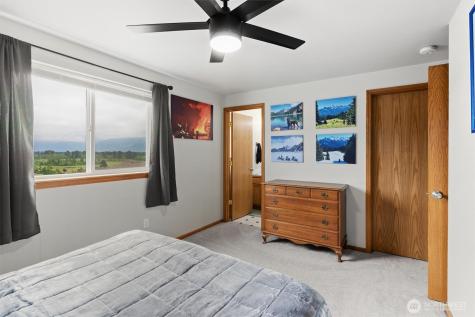 1305 Cascadia Drive Sedro Woolley WA 98284