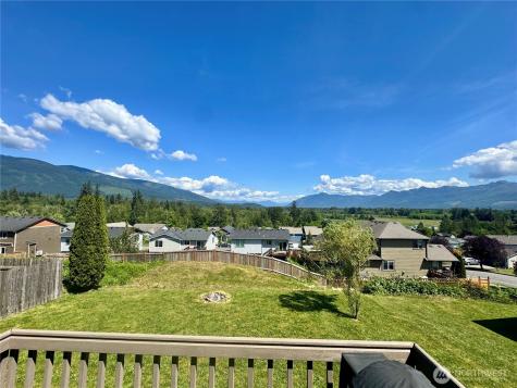 1305 Cascadia Drive Sedro Woolley WA 98284