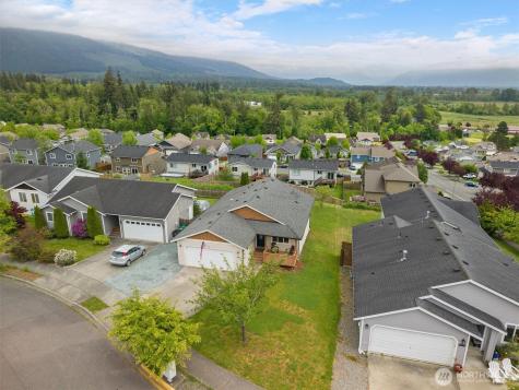 1305 Cascadia Drive Sedro Woolley WA 98284