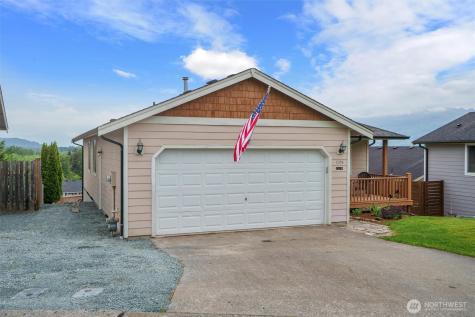 1305 Cascadia Drive Sedro Woolley WA 98284