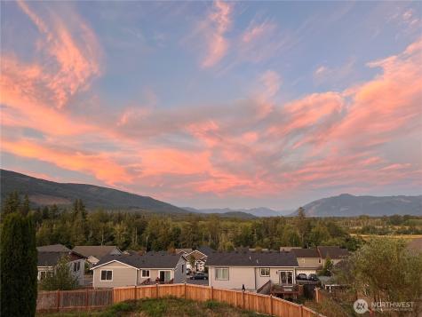 1305 Cascadia Drive Sedro Woolley WA 98284