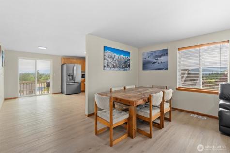 1305 Cascadia Drive Sedro Woolley WA 98284