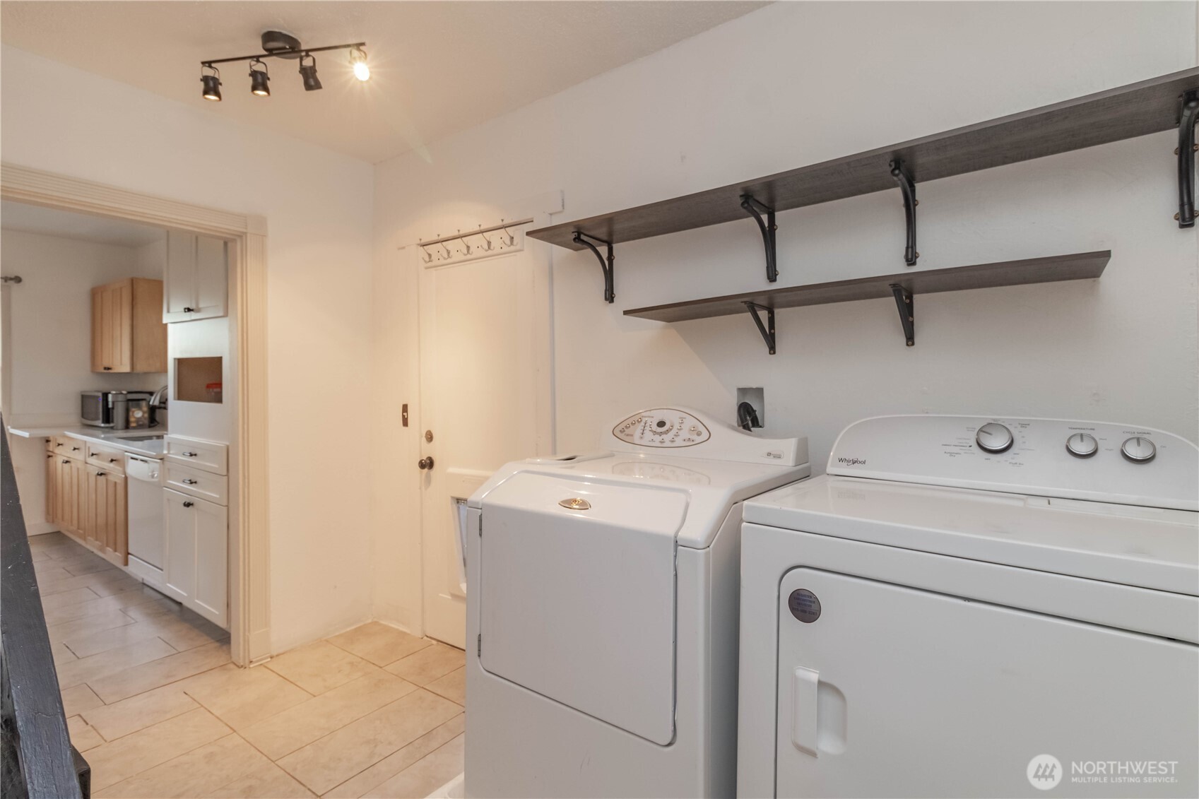1549 Charleston Beach Road W Bremerton WA 98312