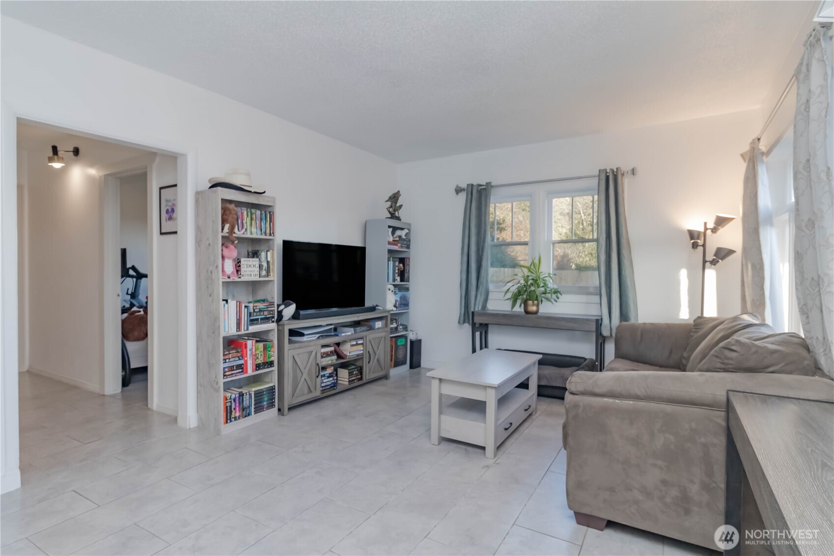 1549 Charleston Beach Road W Bremerton WA 98312