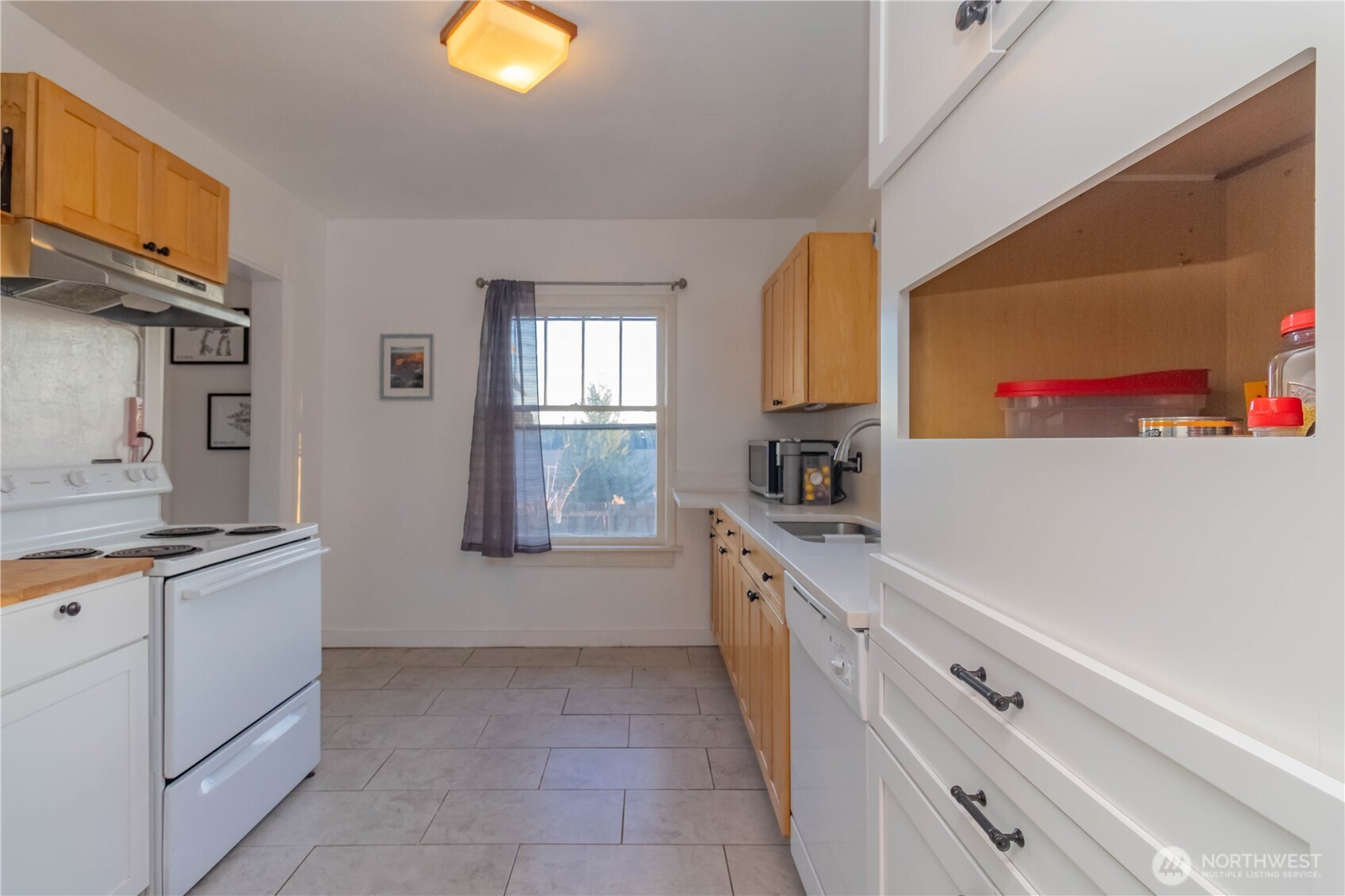 1549 Charleston Beach Road W Bremerton WA 98312