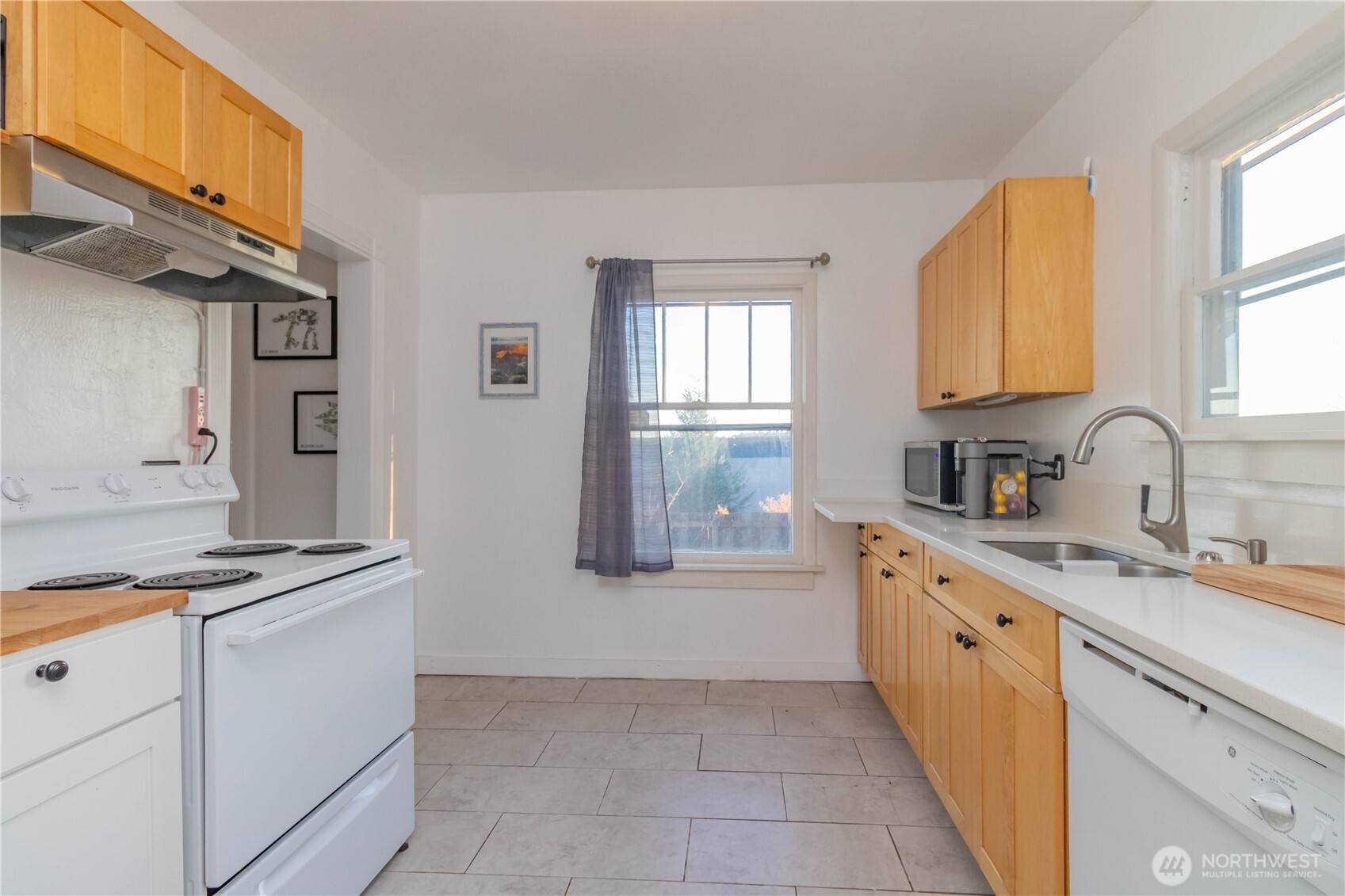 1549 Charleston Beach Road W Bremerton WA 98312