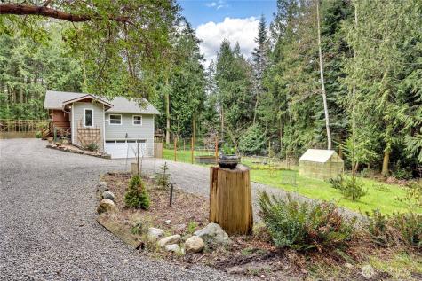 123 Madrona Nordland WA 98358