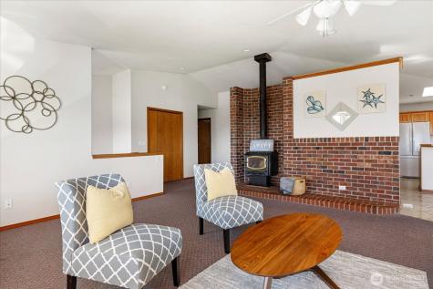 648 Hacienda Drive Coupeville WA 98239
