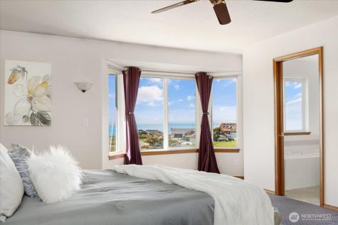 648 Hacienda Drive Coupeville WA 98239
