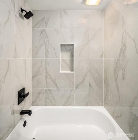 11726 10th Avenue S Seattle WA 98168