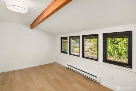 11726 10th Avenue S Seattle WA 98168