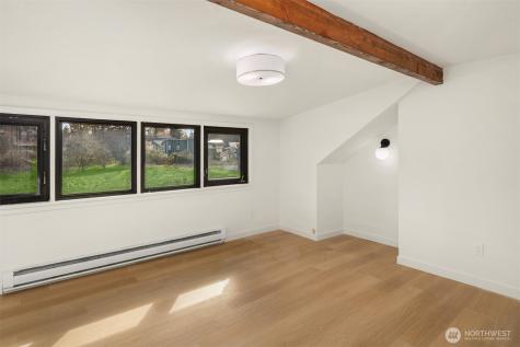11726 10th Avenue S Seattle WA 98168