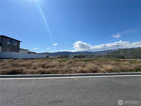 2532 7th Street SE East Wenatchee WA 98802