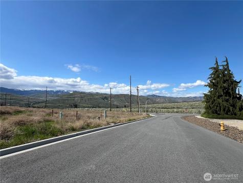 2532 7th Street SE East Wenatchee WA 98802