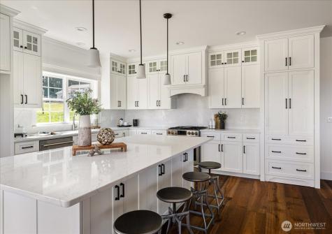 1649 Scenic Heights Road Oak Harbor WA 98277