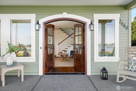 1649 Scenic Heights Road Oak Harbor WA 98277