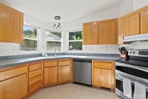 3568 SW 342nd Street Federal Way WA 98023