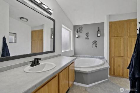 3568 SW 342nd Street Federal Way WA 98023