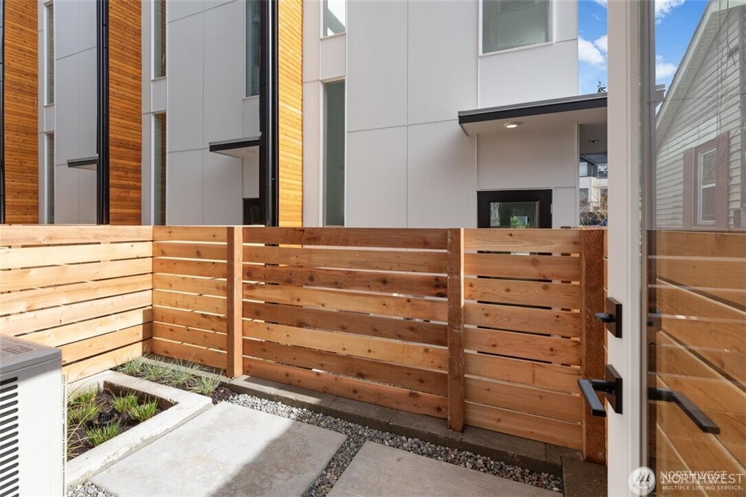 3307 Wetmore Avenue S Seattle WA 98144