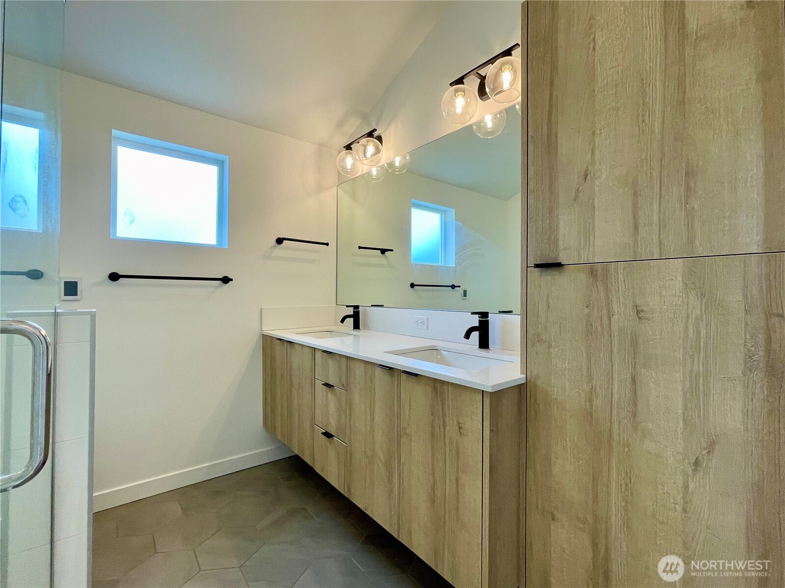 3307 Wetmore Avenue S Seattle WA 98144