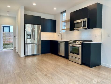 3307 Wetmore Avenue S Seattle WA 98144