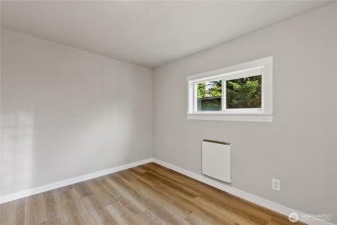 2125 N Highland Street Tacoma WA 98406