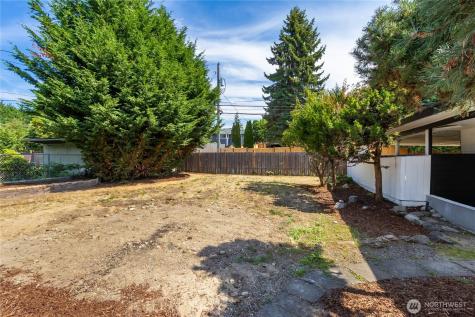 2125 N Highland Street Tacoma WA 98406