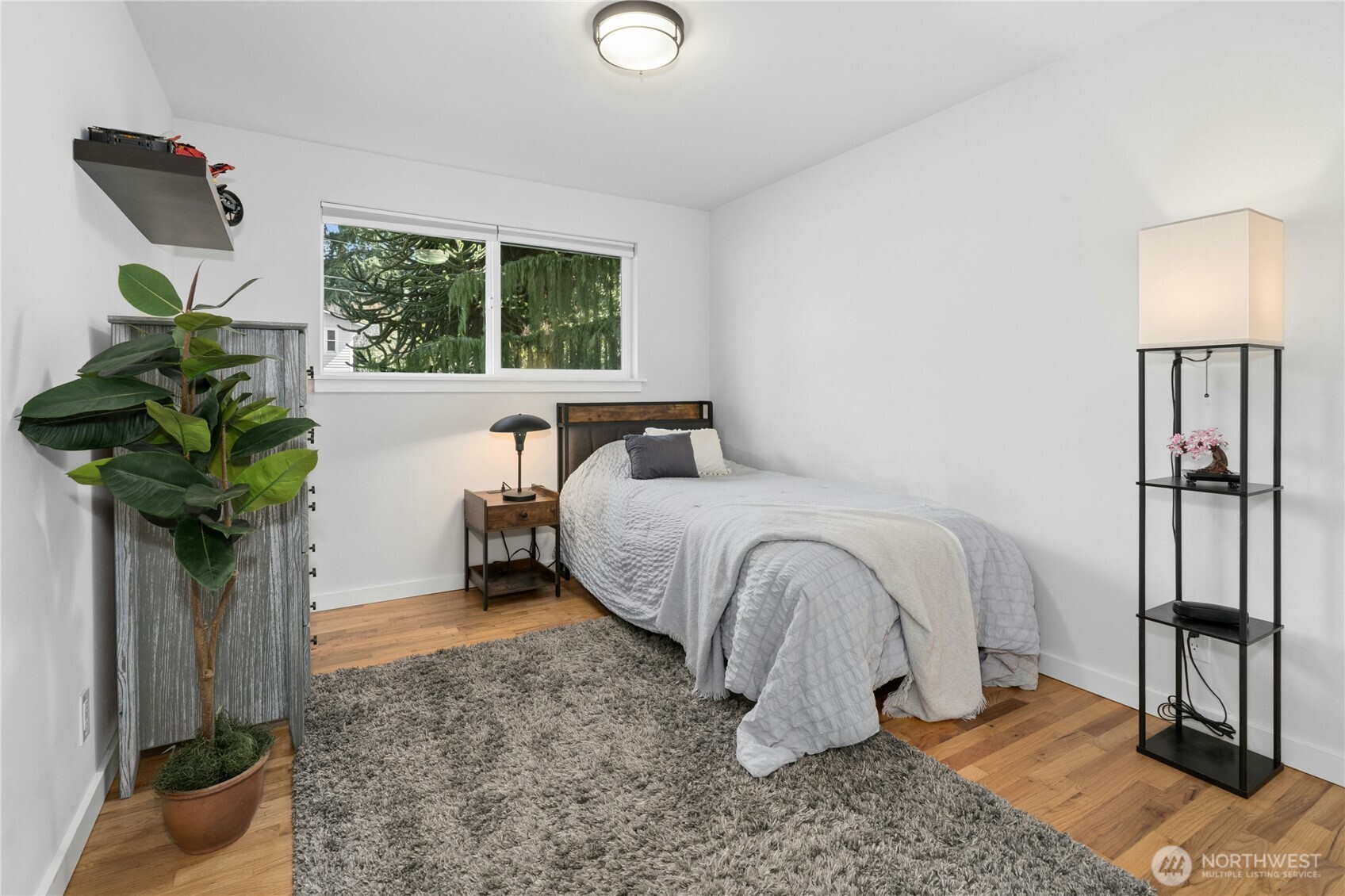 24022 4th Place W Bothell WA 98021