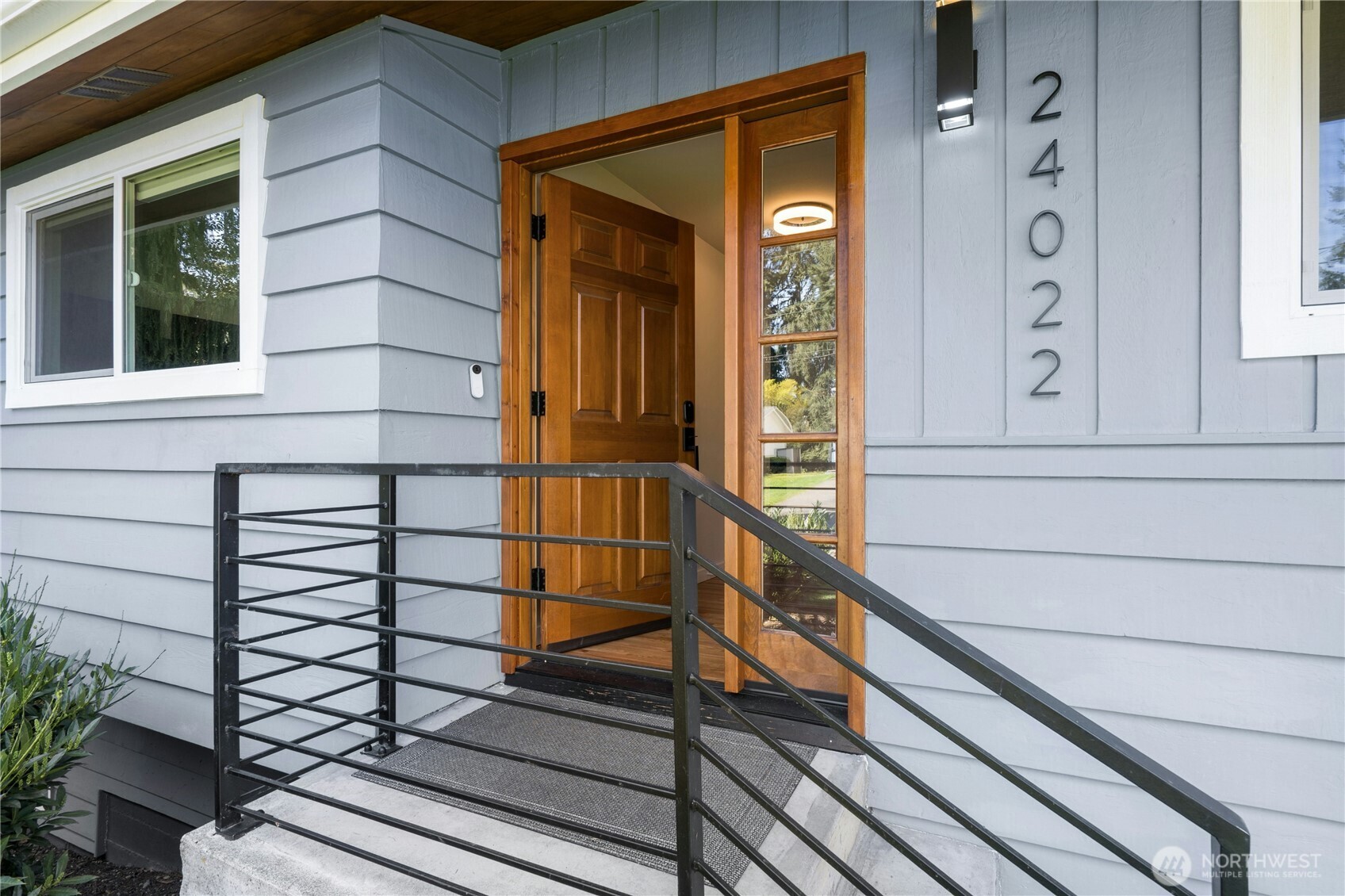 24022 4th Place W Bothell WA 98021