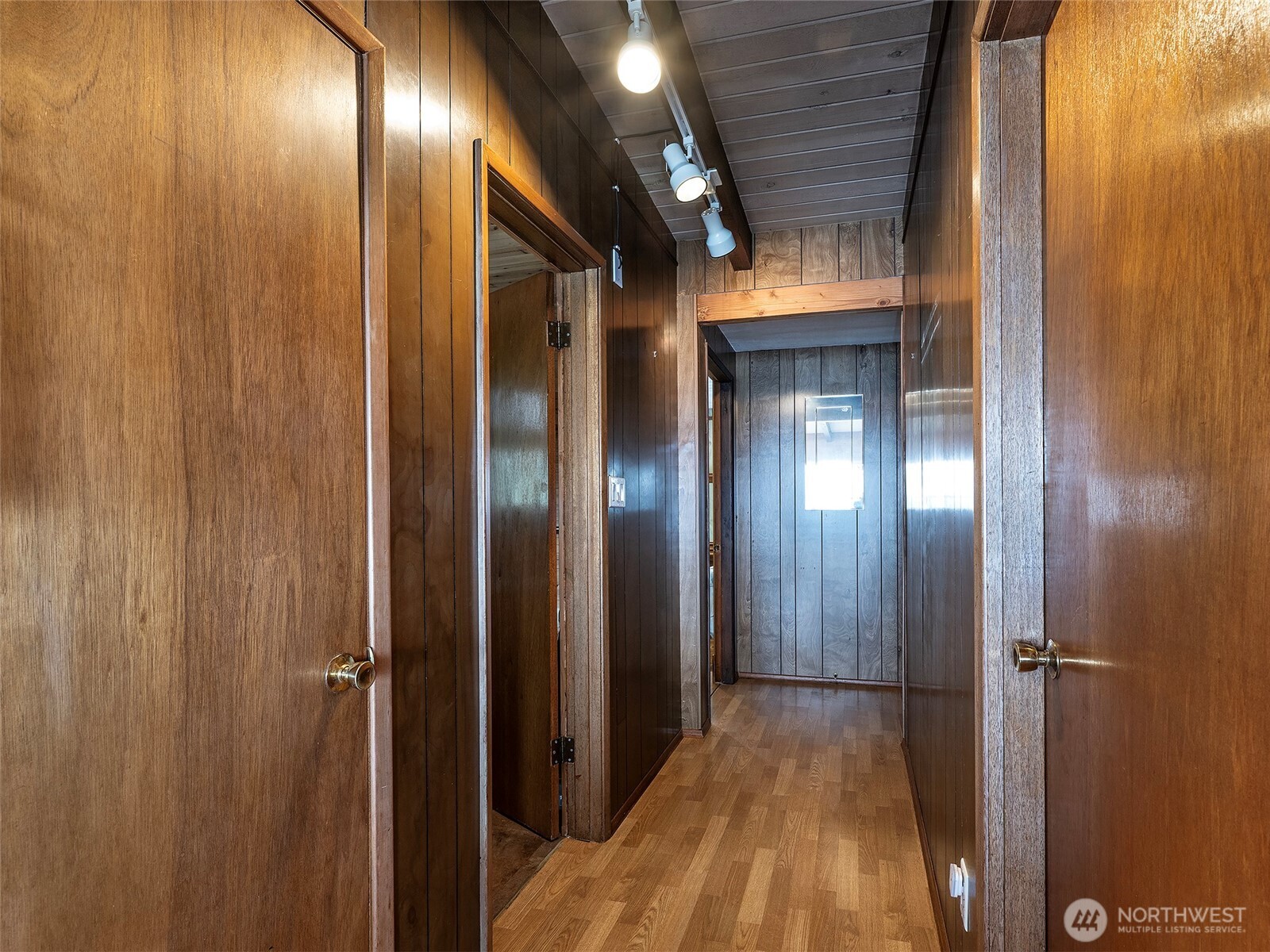 26 E Port Garden Drive Everett WA 98206