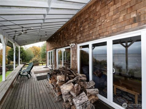 26 E Port Gardner Drive Everett WA 98206