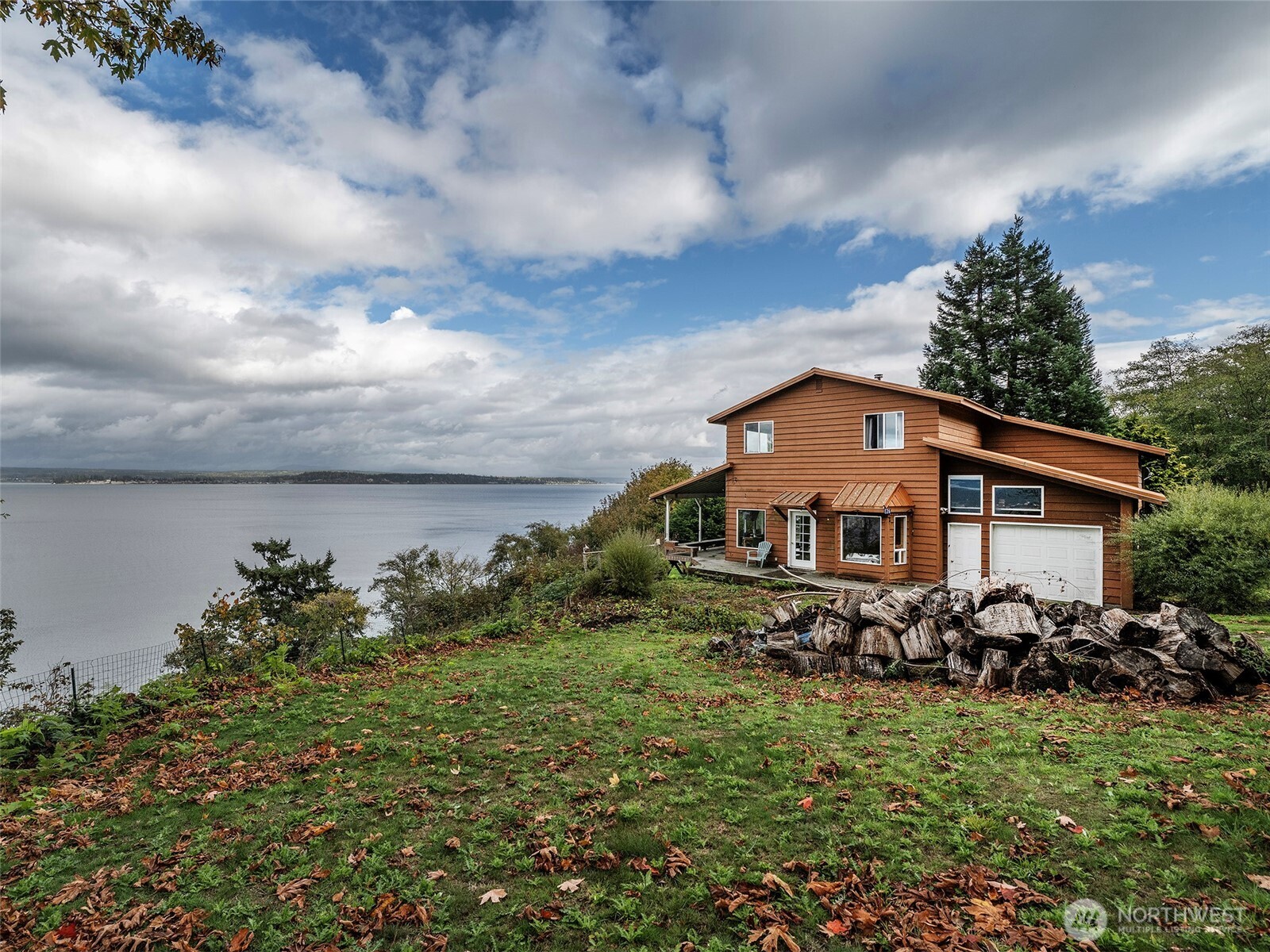 26 E Port Garden Drive Everett WA 98206