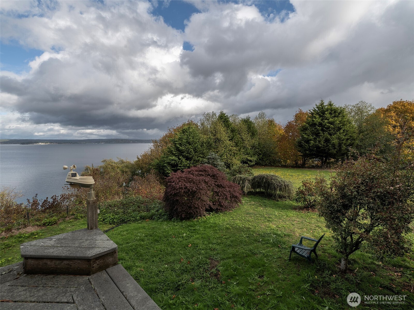 26 E Port Garden Drive Everett WA 98206